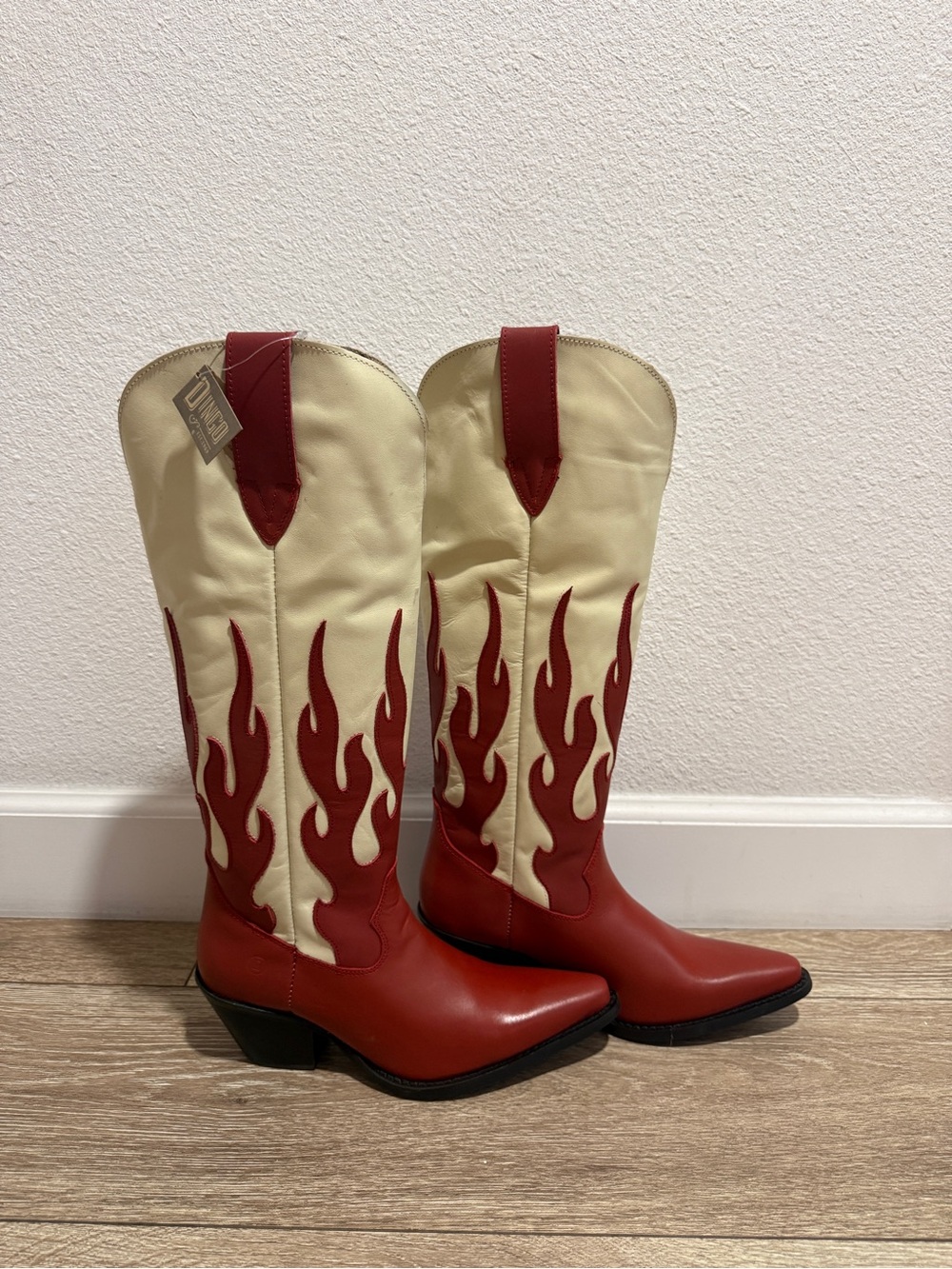 NWT Dingo Flame Tall Cowboy Boots “burnin love” 6